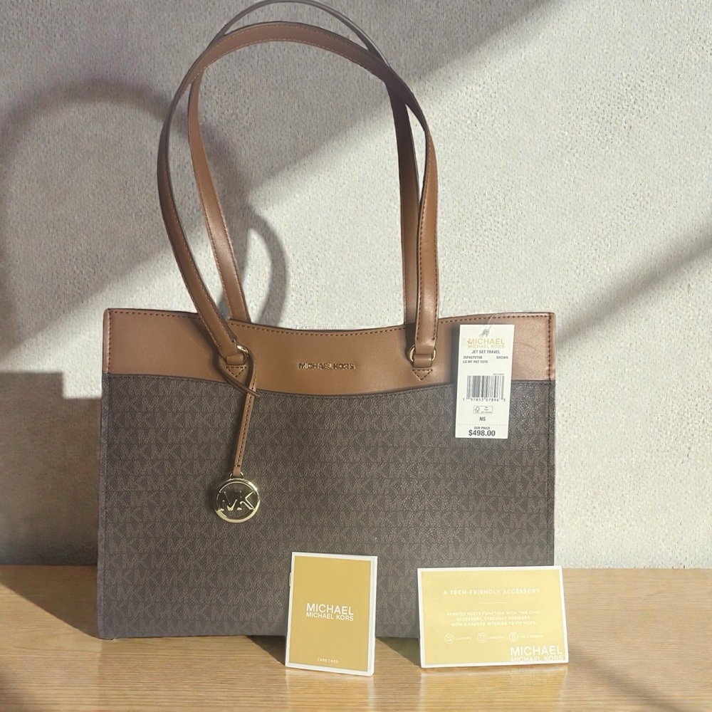 Michael Kors Jet Set Large Pocket Tote Bag - Picture 10 of 12